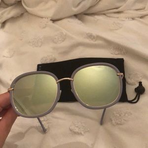 Light grey QUAY sunglasses